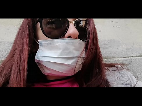 ❤️ Nicoletta hefnir sín á nágranna sínum og pissar í bílskúrinn hans (sérstök Covid19 ítalsk sóttkví) ❤️ Kynlíf hjá okkur ️❤